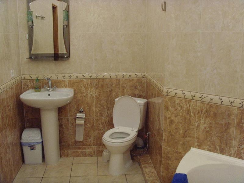 Pan Hotel Sumy Luaran gambar