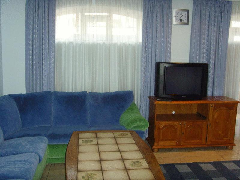 Pan Hotel Sumy Luaran gambar